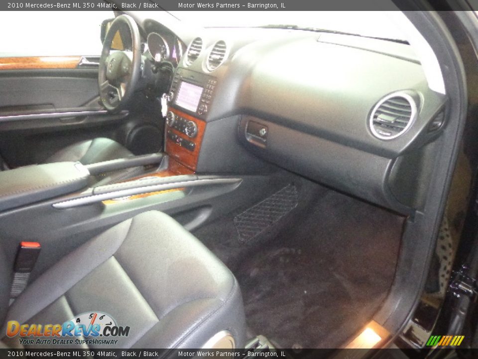2010 Mercedes-Benz ML 350 4Matic Black / Black Photo #31