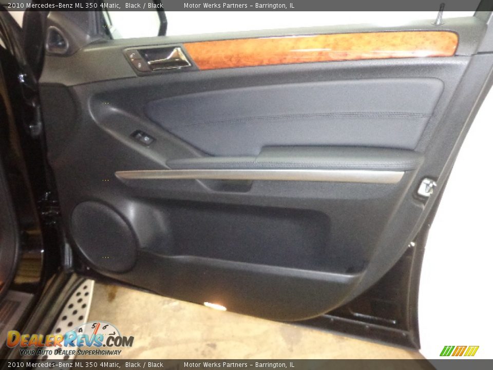 2010 Mercedes-Benz ML 350 4Matic Black / Black Photo #33