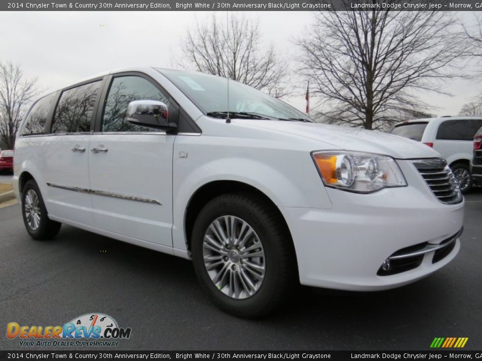 2014 Chrysler Town & Country 30th Anniversary Edition Bright White / 30th Anniversary Black/Light Graystone Photo #4