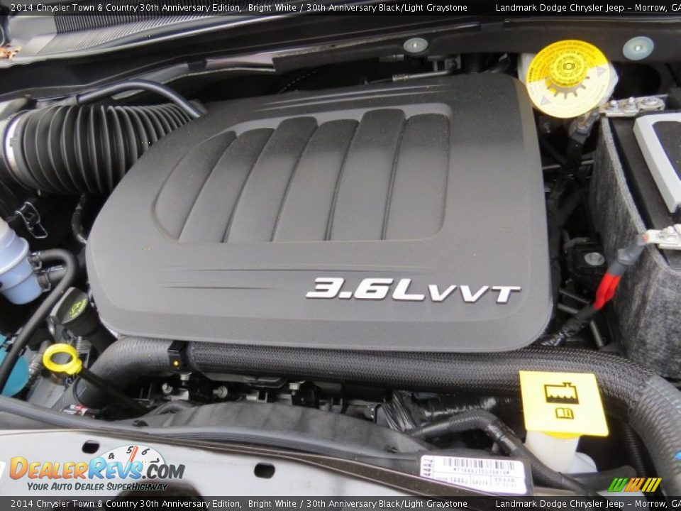 2014 Chrysler Town & Country 30th Anniversary Edition Bright White / 30th Anniversary Black/Light Graystone Photo #10
