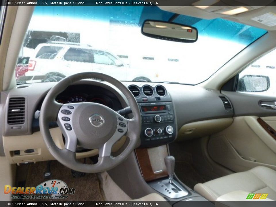2007 Nissan Altima 2.5 S Metallic Jade / Blond Photo #12