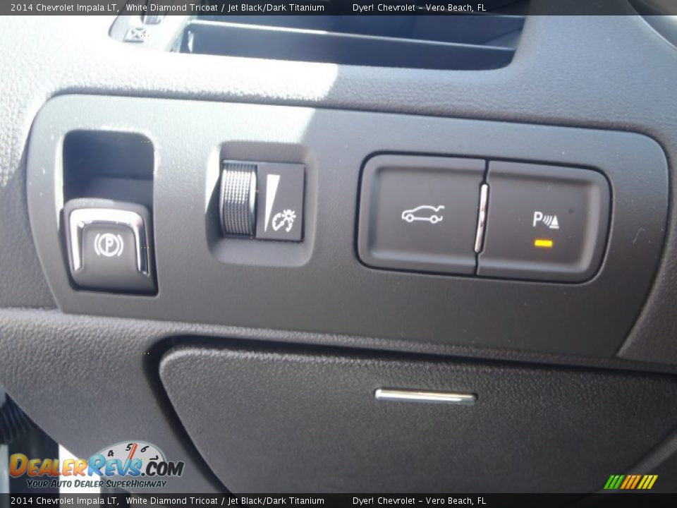 2014 Chevrolet Impala LT White Diamond Tricoat / Jet Black/Dark Titanium Photo #13