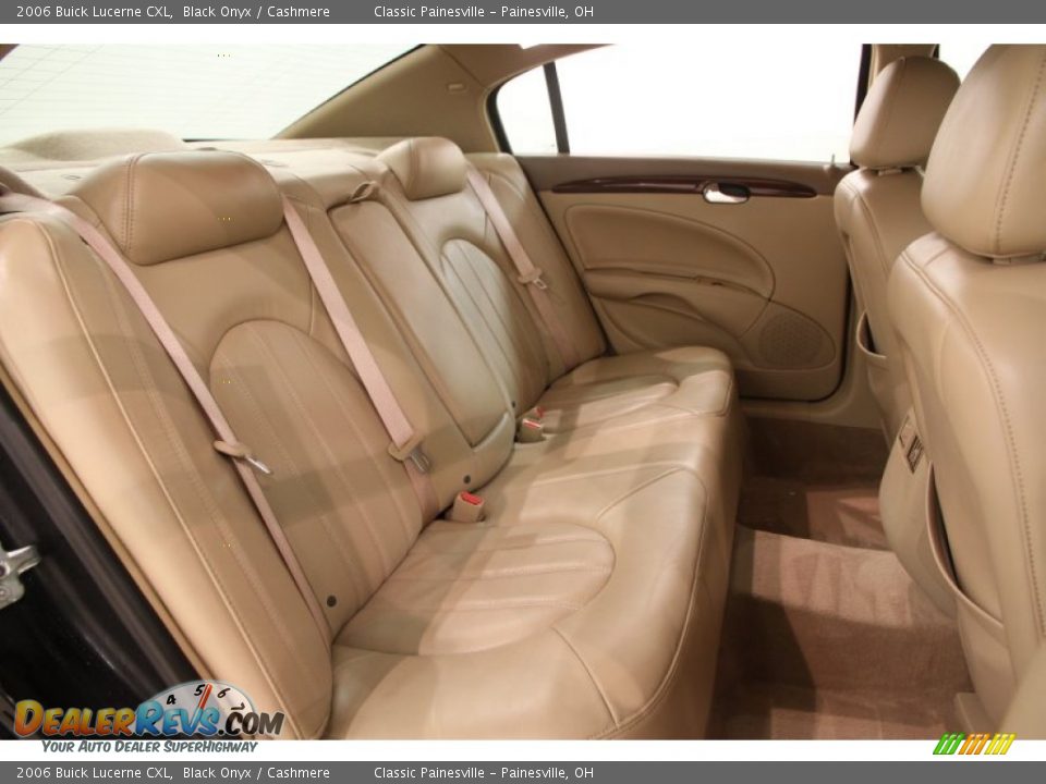 2006 Buick Lucerne CXL Black Onyx / Cashmere Photo #15