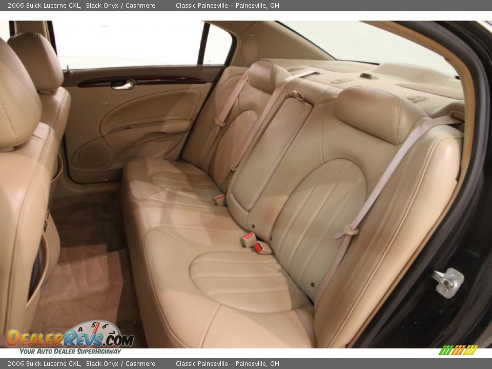 2006 Buick Lucerne CXL Black Onyx / Cashmere Photo #16