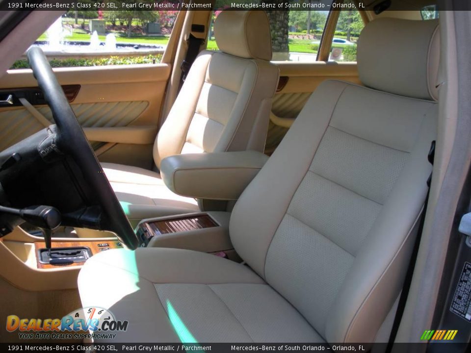 1991 Mercedes-Benz S Class 420 SEL Pearl Grey Metallic / Parchment Photo #12