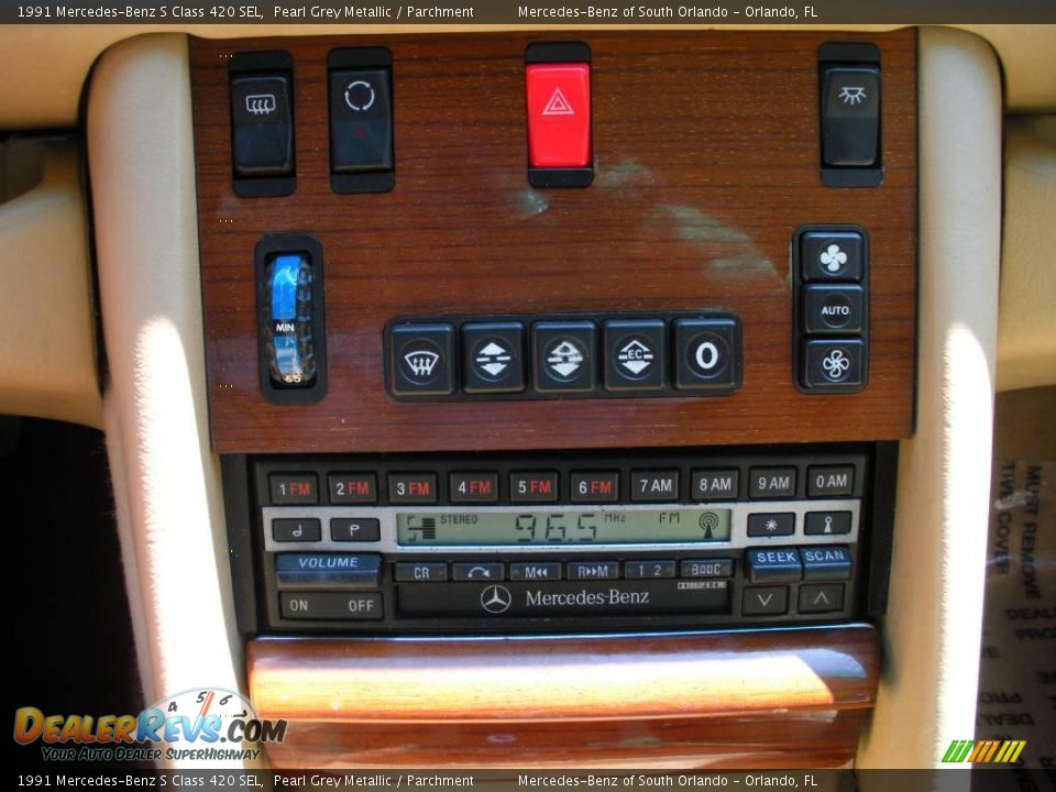1991 Mercedes-Benz S Class 420 SEL Pearl Grey Metallic / Parchment Photo #21