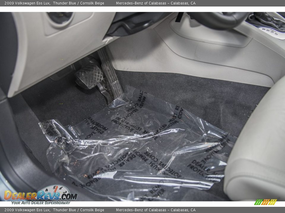2009 Volkswagen Eos Lux Thunder Blue / Cornsilk Beige Photo #6