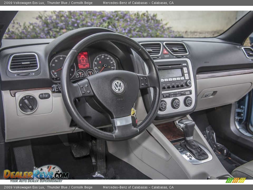 2009 Volkswagen Eos Lux Thunder Blue / Cornsilk Beige Photo #17
