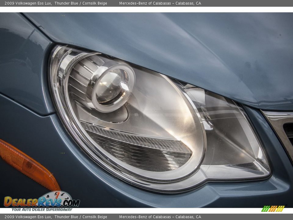 2009 Volkswagen Eos Lux Thunder Blue / Cornsilk Beige Photo #26