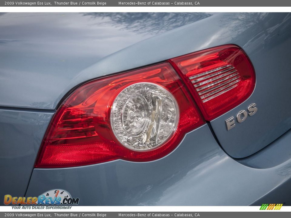 2009 Volkswagen Eos Lux Thunder Blue / Cornsilk Beige Photo #28