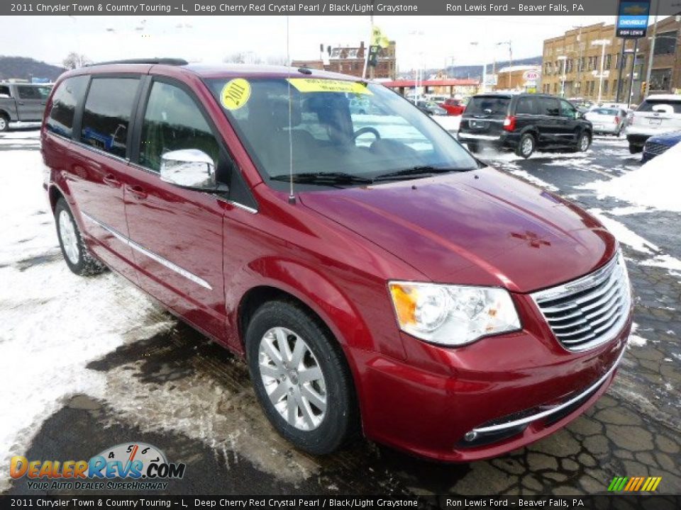 2011 Chrysler Town & Country Touring - L Deep Cherry Red Crystal Pearl / Black/Light Graystone Photo #2