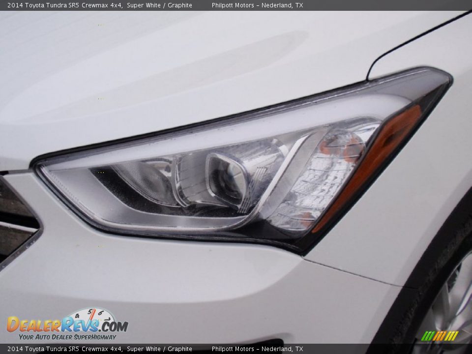 2014 Toyota Tundra SR5 Crewmax 4x4 Super White / Graphite Photo #9