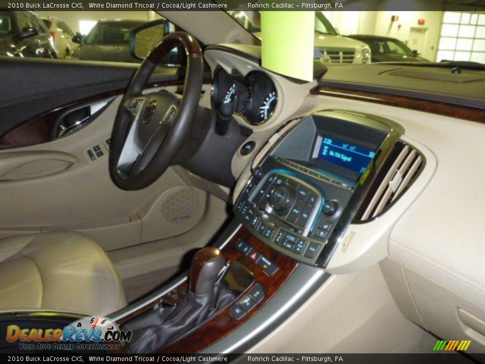 2010 Buick LaCrosse CXS White Diamond Tricoat / Cocoa/Light Cashmere Photo #16