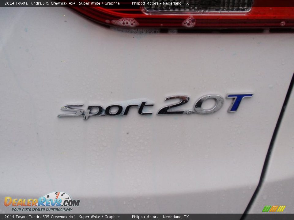 2014 Toyota Tundra SR5 Crewmax 4x4 Super White / Graphite Photo #14