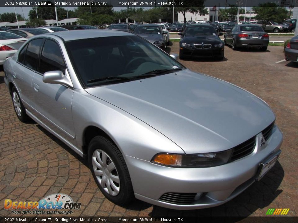 2002 Mitsubishi Galant ES Sterling Silver Metallic / Gray Photo #15