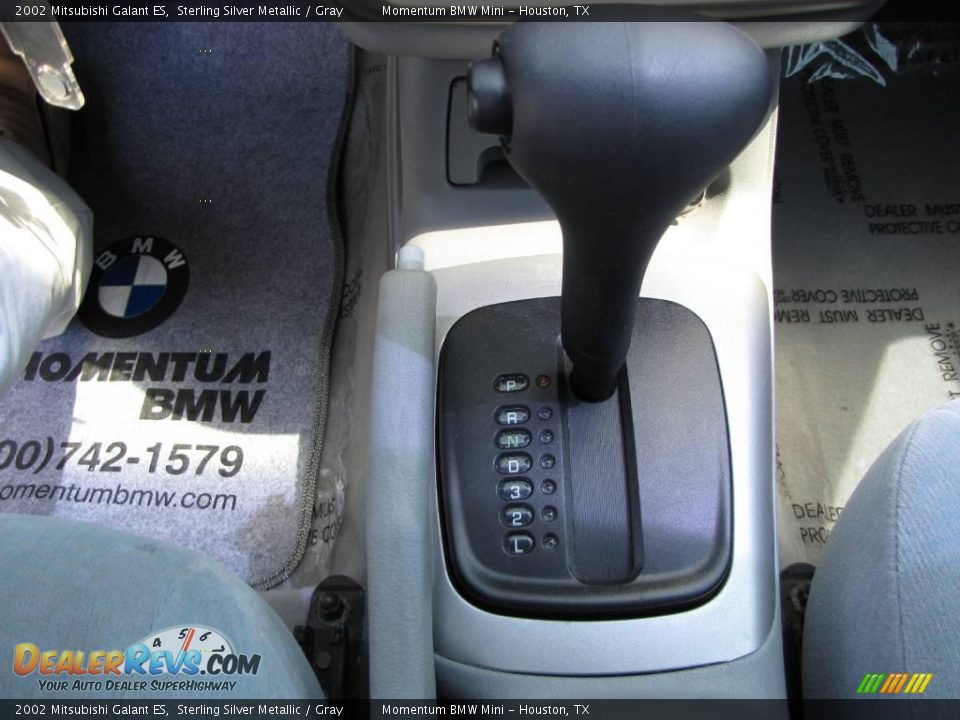 2002 Mitsubishi Galant ES Sterling Silver Metallic / Gray Photo #24