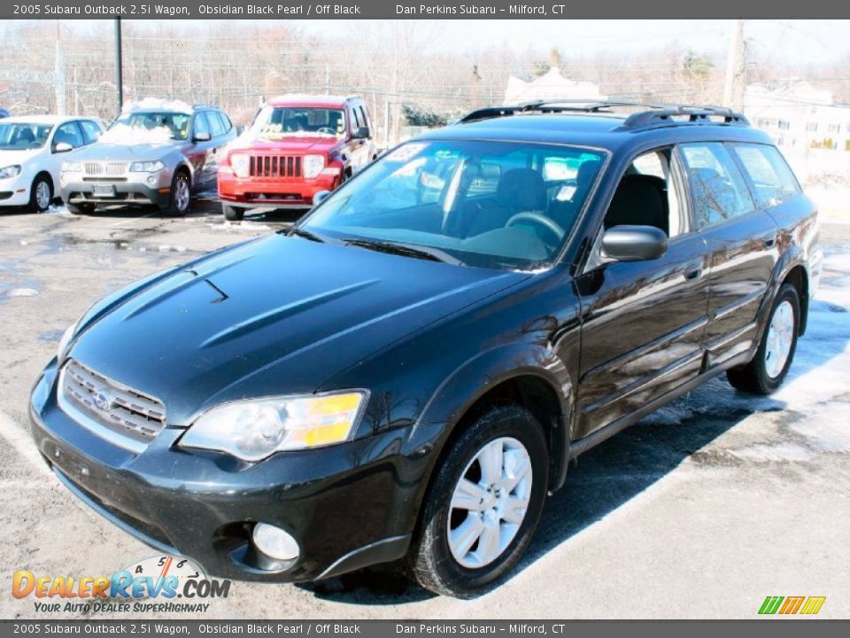 2005 Subaru Outback 2.5i Wagon Obsidian Black Pearl / Off Black Photo #3