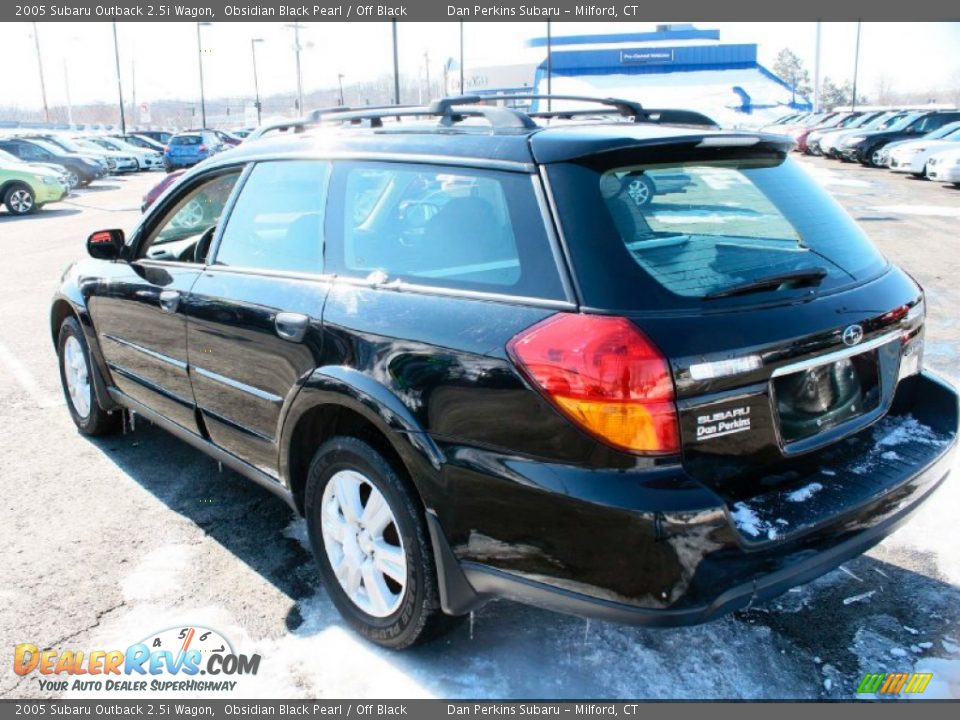 2005 Subaru Outback 2.5i Wagon Obsidian Black Pearl / Off Black Photo #10