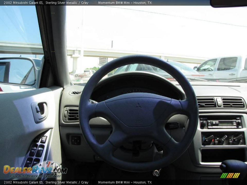 2002 Mitsubishi Galant ES Sterling Silver Metallic / Gray Photo #26
