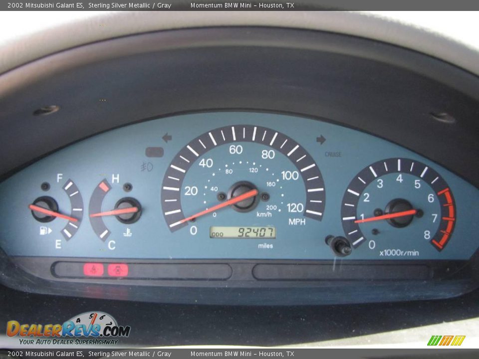 2002 Mitsubishi Galant ES Sterling Silver Metallic / Gray Photo #30