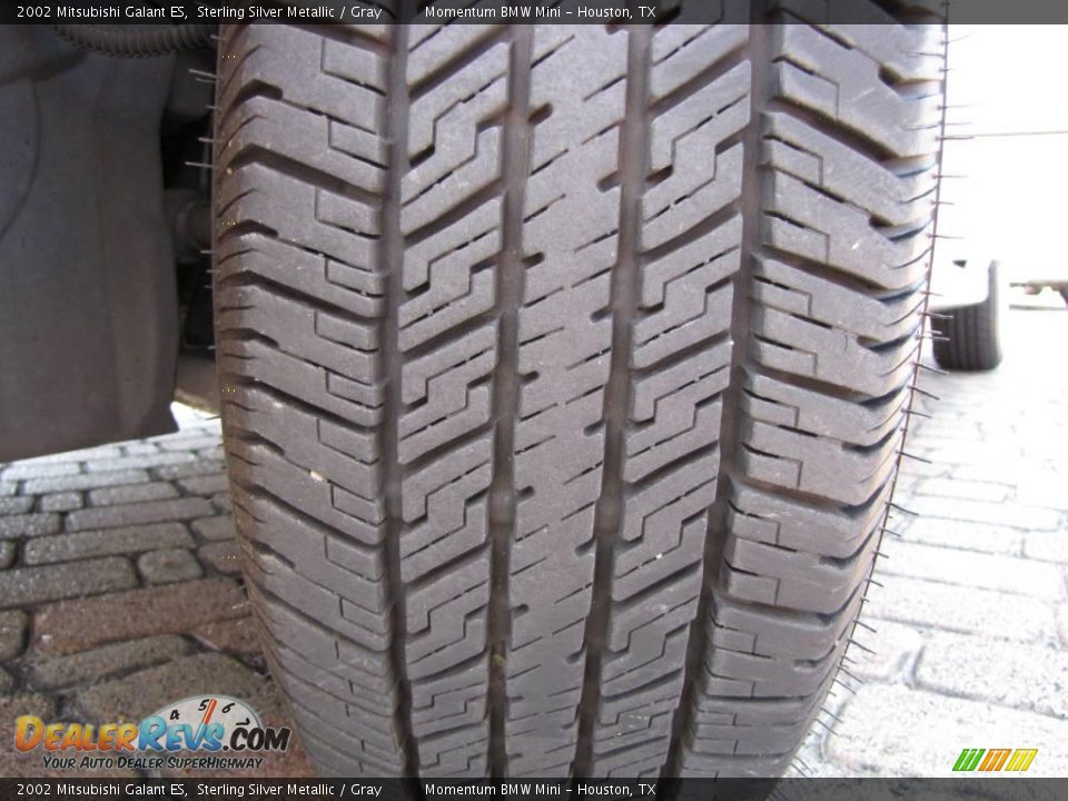 2002 Mitsubishi Galant ES Sterling Silver Metallic / Gray Photo #32