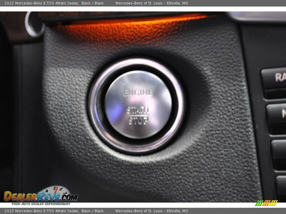 2013 Mercedes-Benz E 550 4Matic Sedan Black / Black Photo #19