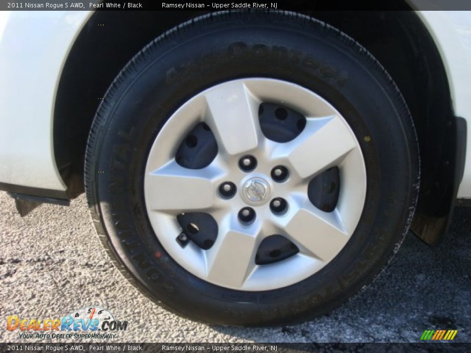 2011 Nissan Rogue S AWD Pearl White / Black Photo #9