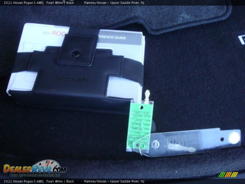 2011 Nissan Rogue S AWD Pearl White / Black Photo #25