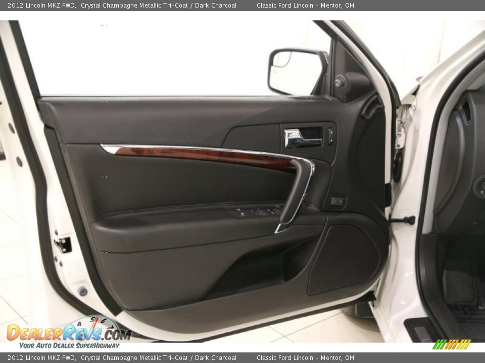 2012 Lincoln MKZ FWD Crystal Champagne Metallic Tri-Coat / Dark Charcoal Photo #5
