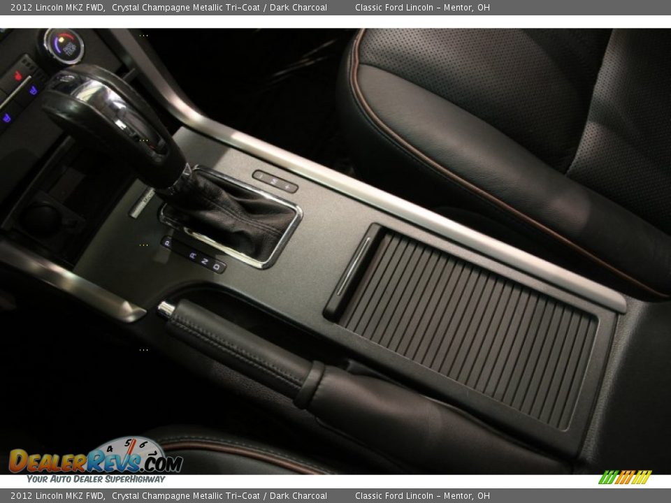 2012 Lincoln MKZ FWD Crystal Champagne Metallic Tri-Coat / Dark Charcoal Photo #15