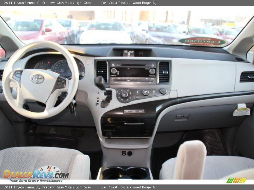 2011 Toyota Sienna LE Predawn Gray Mica / Light Gray Photo #11