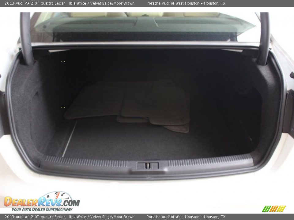 2013 Audi A4 2.0T quattro Sedan Ibis White / Velvet Beige/Moor Brown Photo #32