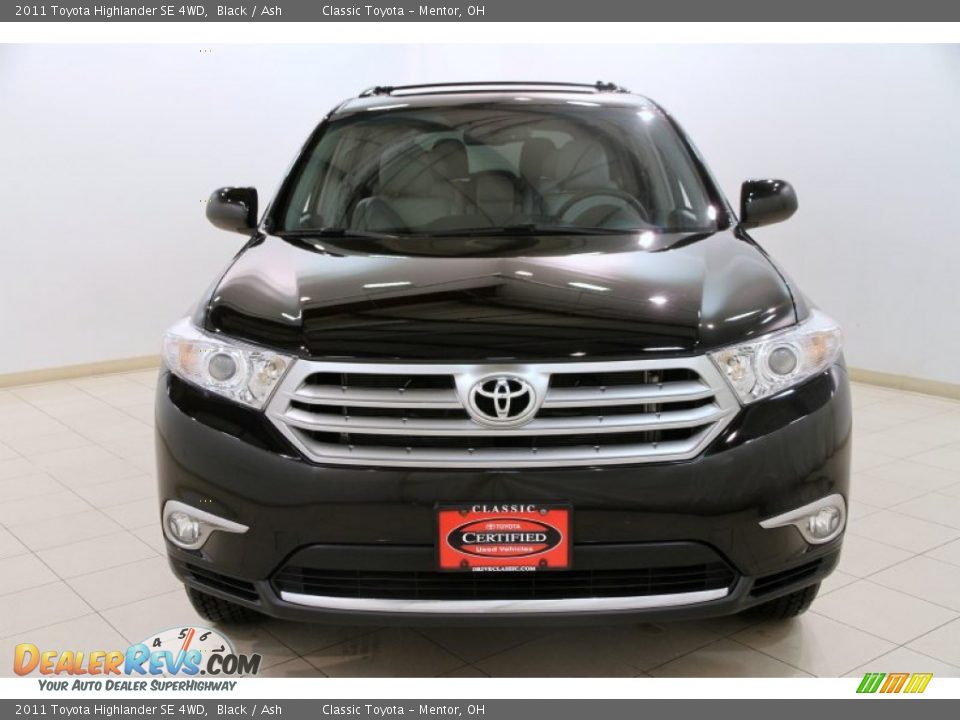 2011 Toyota Highlander SE 4WD Black / Ash Photo #2