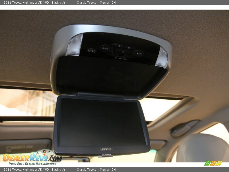 2011 Toyota Highlander SE 4WD Black / Ash Photo #20