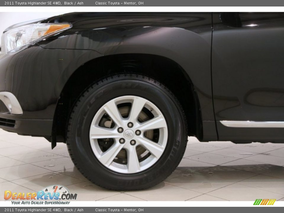2011 Toyota Highlander SE 4WD Black / Ash Photo #23