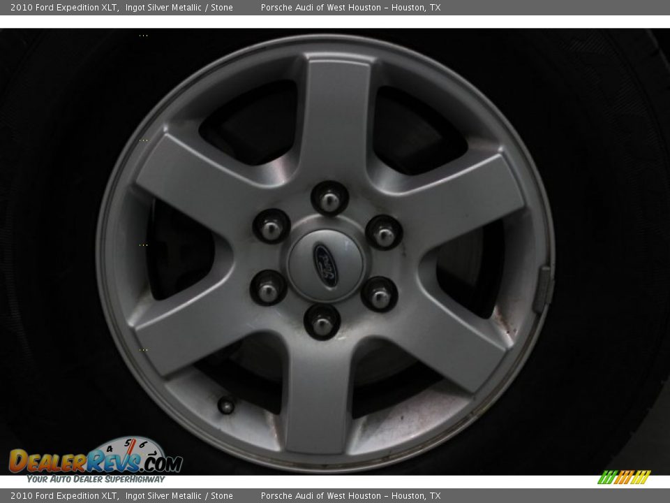 2010 Ford Expedition XLT Ingot Silver Metallic / Stone Photo #9