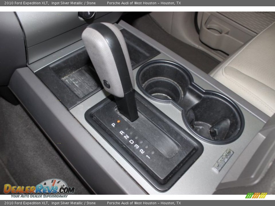 2010 Ford Expedition XLT Ingot Silver Metallic / Stone Photo #24