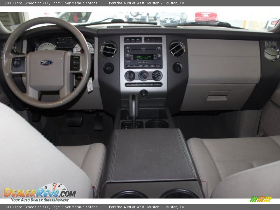 2010 Ford Expedition XLT Ingot Silver Metallic / Stone Photo #36