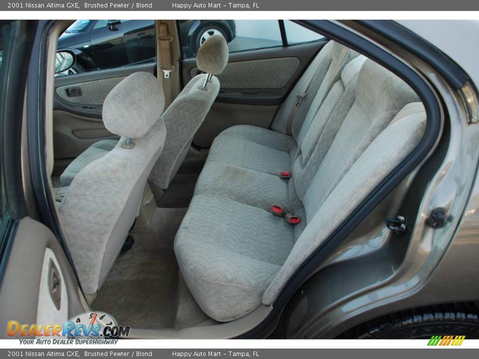 2001 Nissan Altima GXE Brushed Pewter / Blond Photo #13