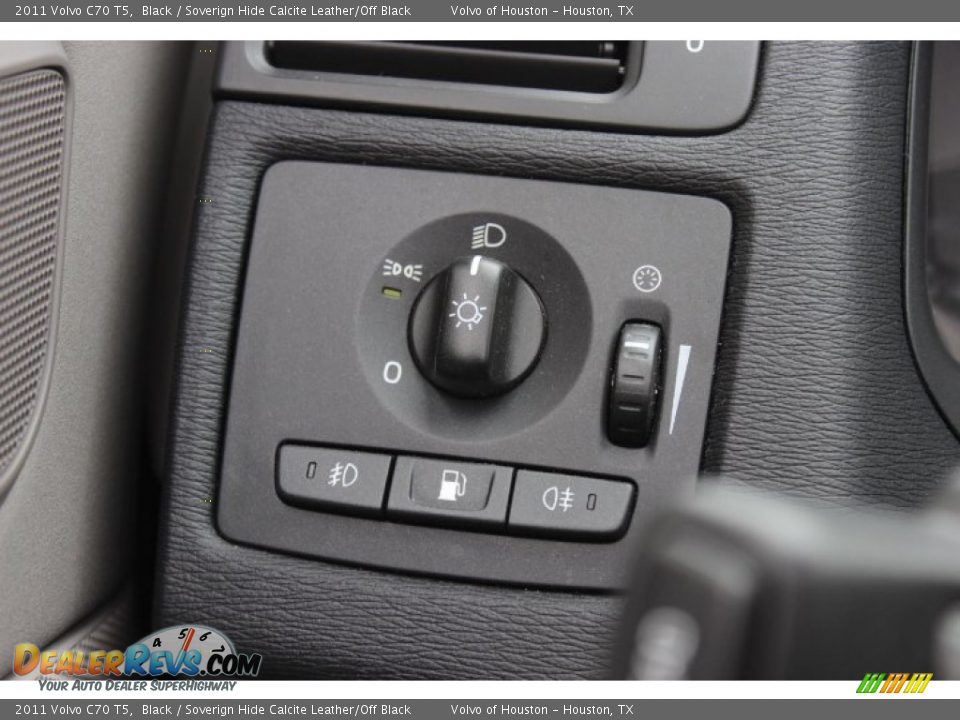 2011 Volvo C70 T5 Black / Soverign Hide Calcite Leather/Off Black Photo #26
