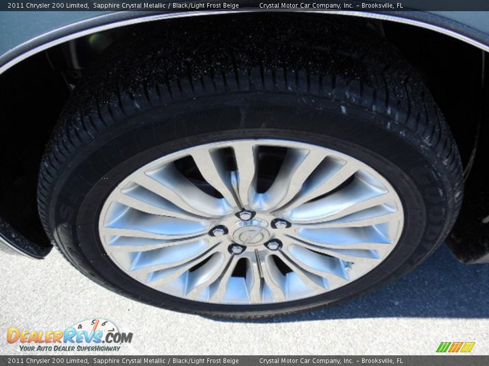 2011 Chrysler 200 Limited Sapphire Crystal Metallic / Black/Light Frost Beige Photo #14