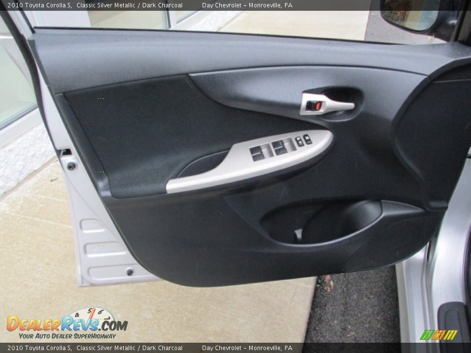 2010 Toyota Corolla S Classic Silver Metallic / Dark Charcoal Photo #10