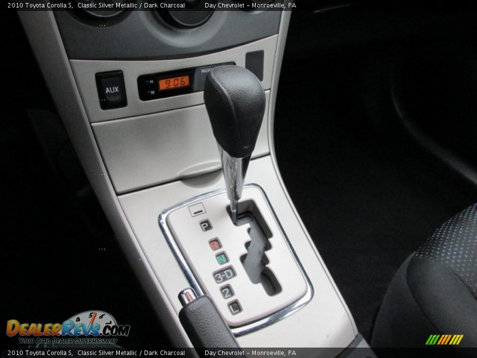2010 Toyota Corolla S Classic Silver Metallic / Dark Charcoal Photo #16