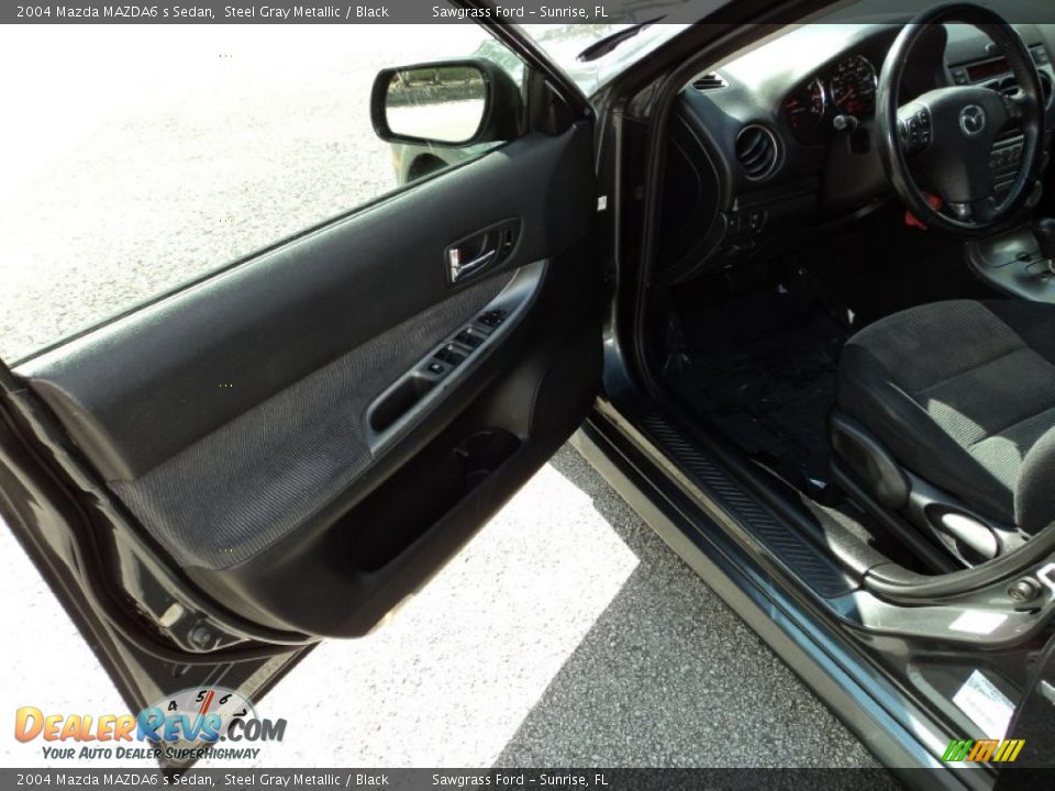 2004 Mazda MAZDA6 s Sedan Steel Gray Metallic / Black Photo #17