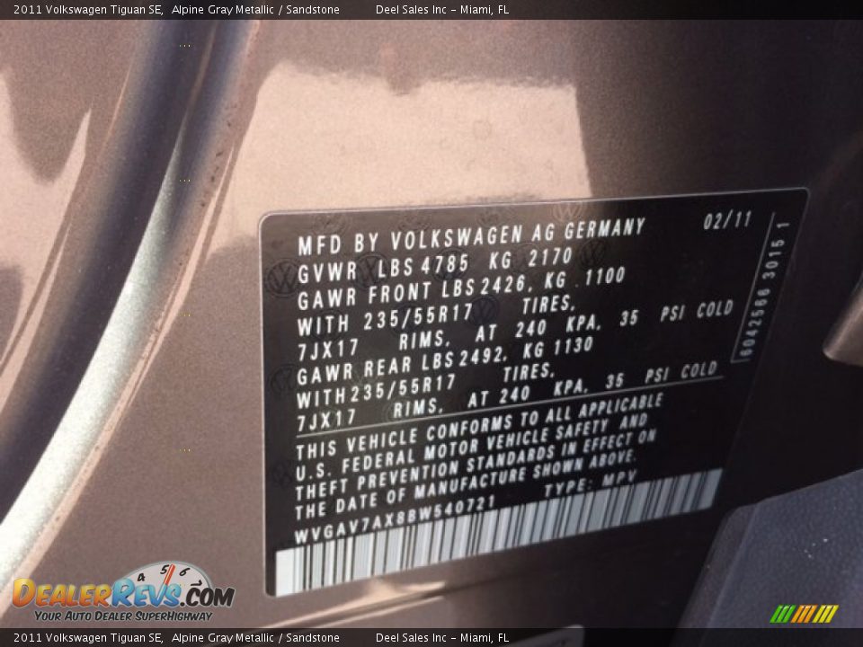 2011 Volkswagen Tiguan SE Alpine Gray Metallic / Sandstone Photo #14