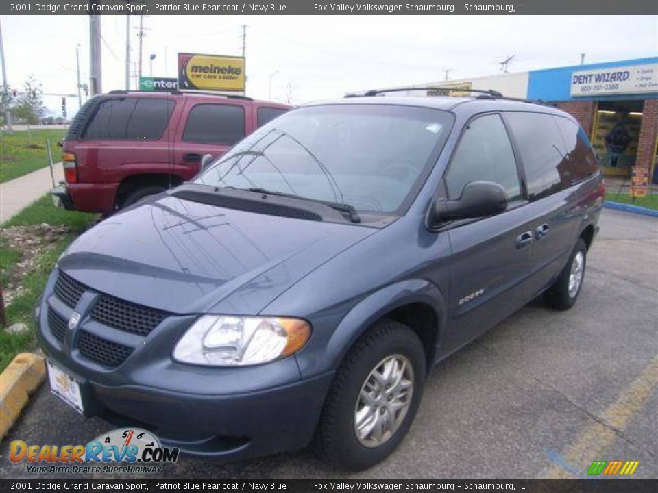 2001 Dodge Grand Caravan Sport Patriot Blue Pearlcoat / Navy Blue Photo #1