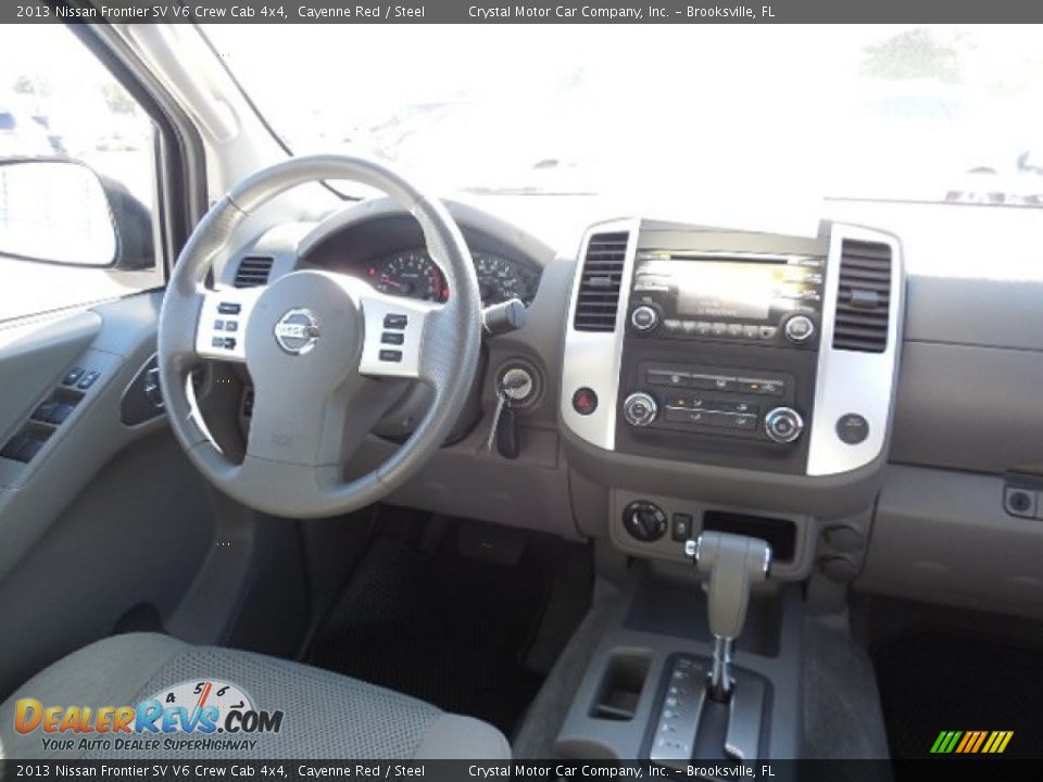 2013 Nissan Frontier SV V6 Crew Cab 4x4 Cayenne Red / Steel Photo #11