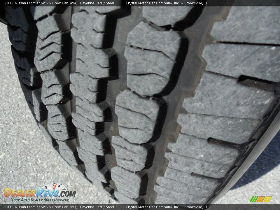 2013 Nissan Frontier SV V6 Crew Cab 4x4 Cayenne Red / Steel Photo #15