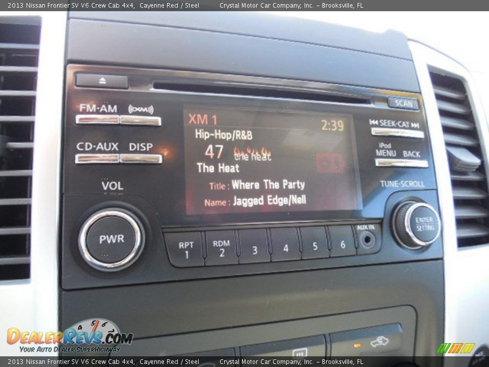 2013 Nissan Frontier SV V6 Crew Cab 4x4 Cayenne Red / Steel Photo #19