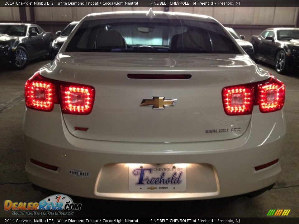 2014 Chevrolet Malibu LTZ White Diamond Tricoat / Cocoa/Light Neutral Photo #5